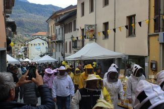 sfilata-apicoltori-valdostani