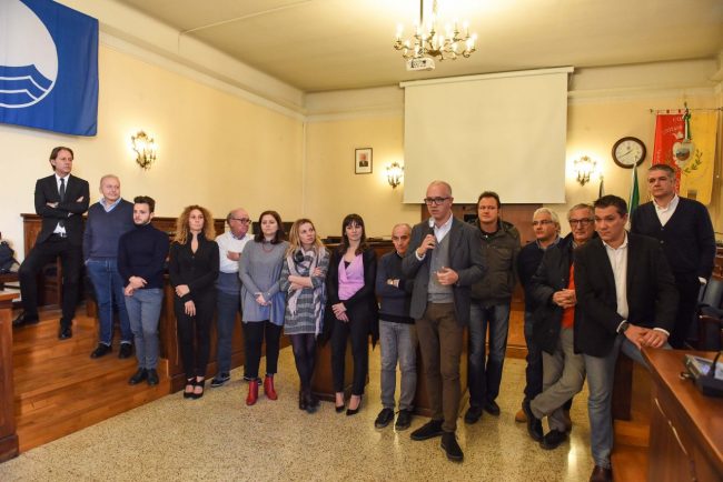 amministrazione-saluta-dipendenti-civitanova-FDM-3-650x434