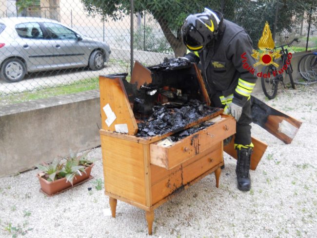 appartamento-fuoco-civitanova-3-650x488