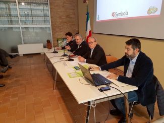 capponi-Fabio-Renzi-symbola-treia-ricostruzione-1-325x244