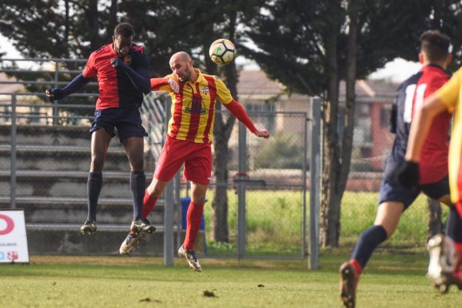 civitanovese-vigor-montecosaro-calcio-FDM-1-650x433