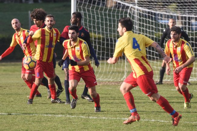civitanovese-vigor-montecosaro-calcio-FDM-10-650x434
