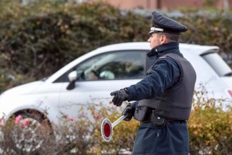 controlli-carabinieri-archivio-arkiv-cc-civitanova-FDM-12-325x217