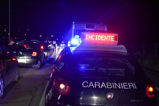 incidente-bus-auto-statale-adriatica-civitanova-ppp-7-650x434