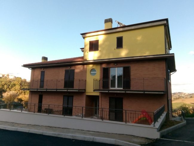 palazzina-via-lotto-1-650x488