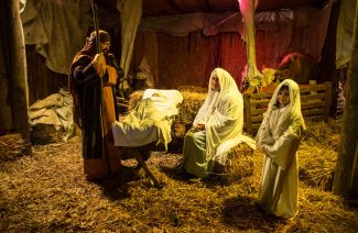 presepe-vivente-potenza-picena.-3-325x212