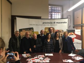 rassegna-fuori-misura-2-325x244