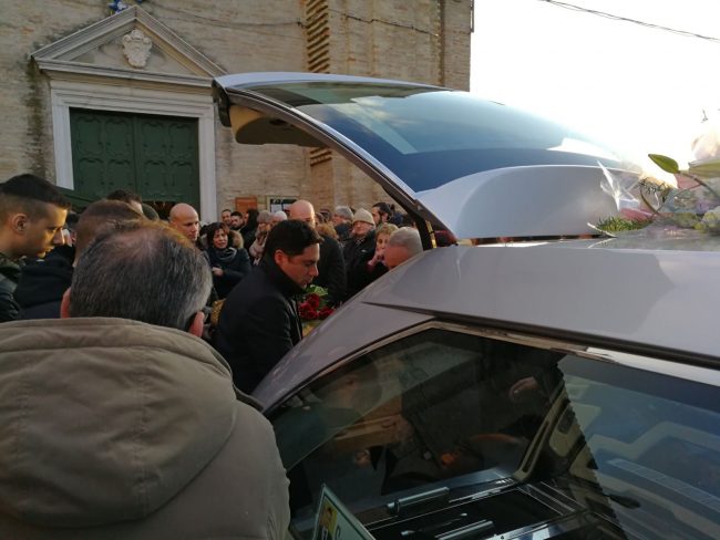 samuele-cascone-funerale-2-650x488
