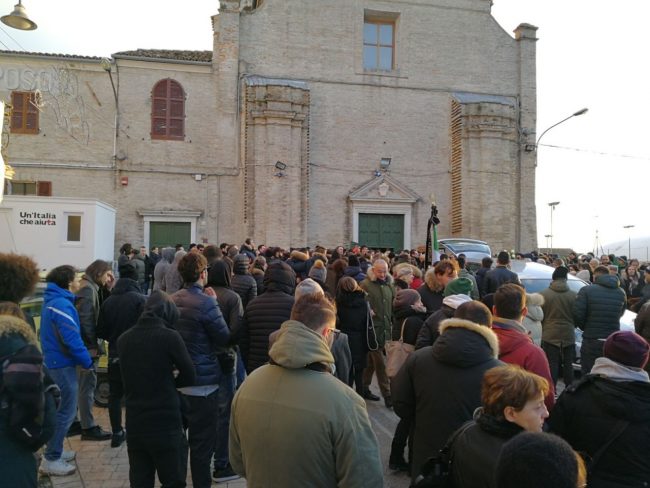 samuele-cascone-funerale-3-650x488