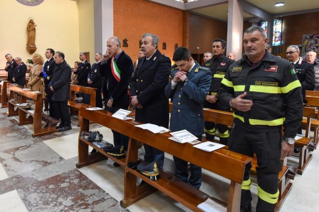 santa-barbara-vdf-guardia-costiera-virgo-fidelis-cristo-re-civitanova-FDM-1-650x434