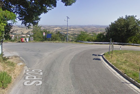 sp-25-cingoli-curva-incidenti-venerdì