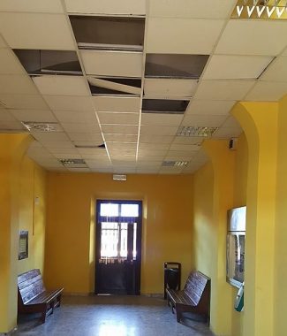stazione-matelica-sala-dattesa-vandali-e1512488816659-325x380