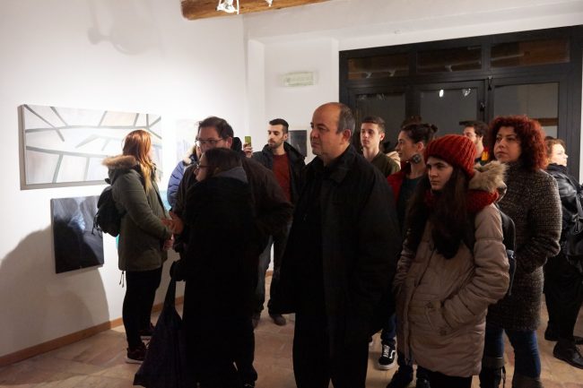 Ancora-pubblico-della-mostra-c-Alfredo-Tabocchini