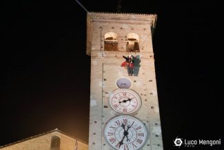 BEFANA-2016-EQULIBRISTA-TORRE-325x217