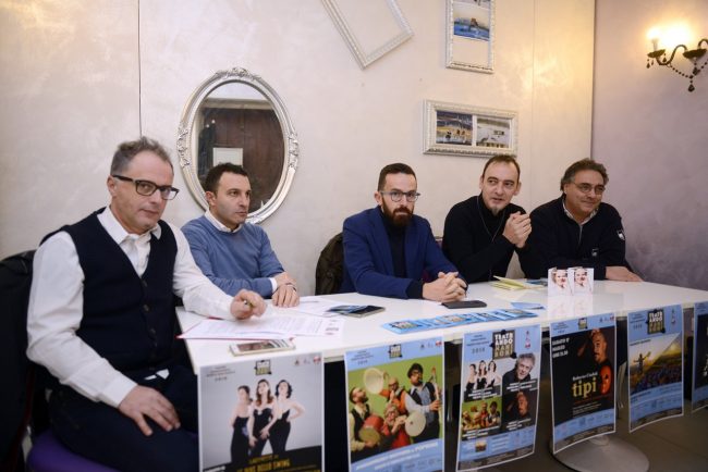 FamiglieATeatro_AndreaGentili_MapoBand_FF-1-650x434