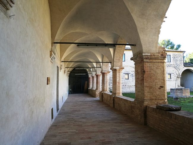 Glorioso1-650x488