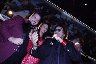 capodanno-al-donoma-civitanova-8-325x217