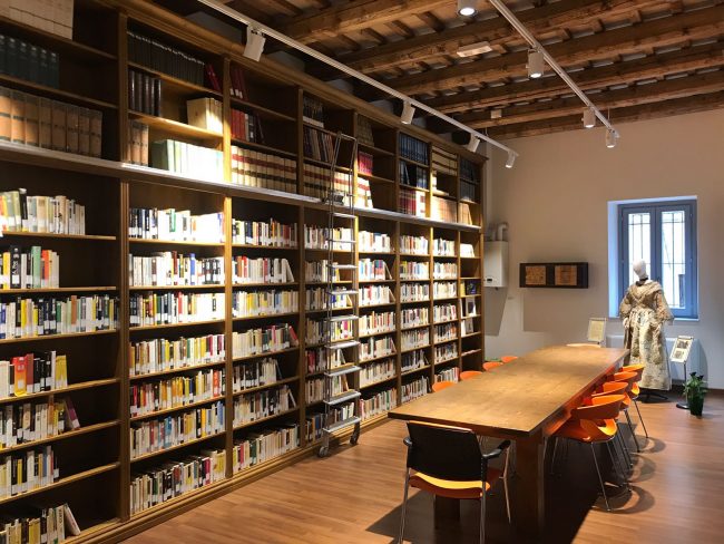 Inaugurazione-Biblioteca-Giorgi-2-650x488
