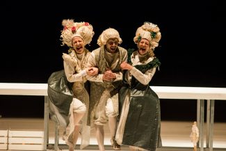 LA-LOCANDIERA-3-325x217