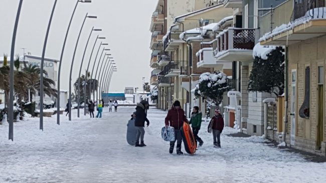 neve-porto-recanati-5-650x366