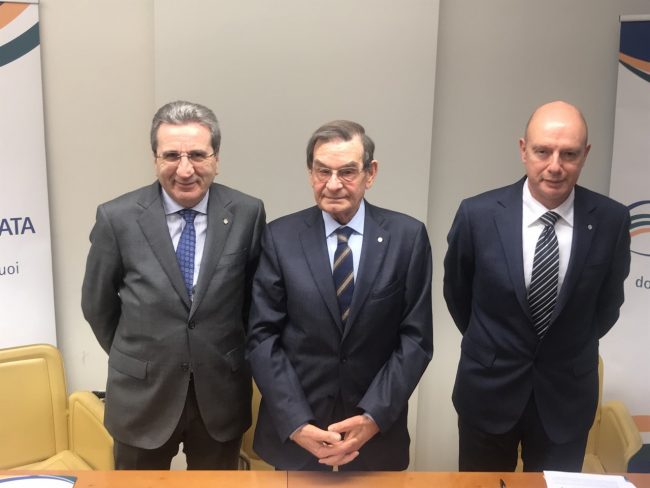 banca-macerata-10-650x488