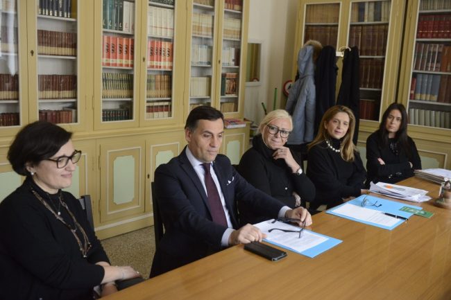opera-a-scuola-macerata-rotary-sferisterio-1-650x433