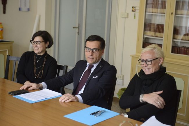 opera-a-scuola-macerata-rotary-sferisterio-6-650x433