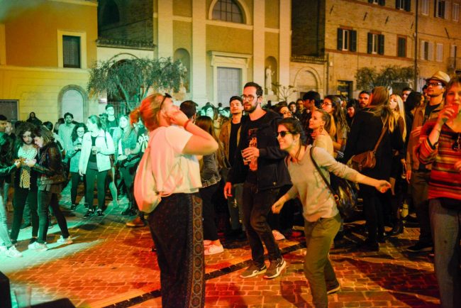 SudSoundSystem_25aprile_PiazzaMazzini_FF-11-650x434