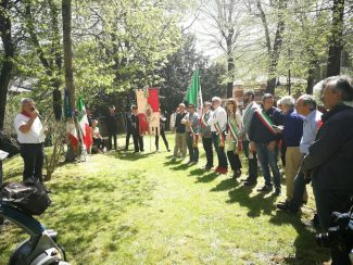 anpi-visso-25-aprile-3-325x244