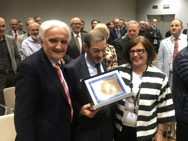 banca_macerata_assemblea19-650x488