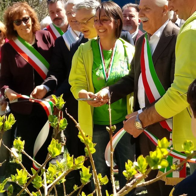 giardino_farfalle_taglio_nastro-3-650x650