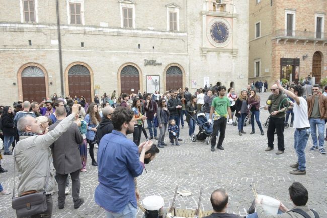 paratata-ratata-macerata-FF-9-1-650x434