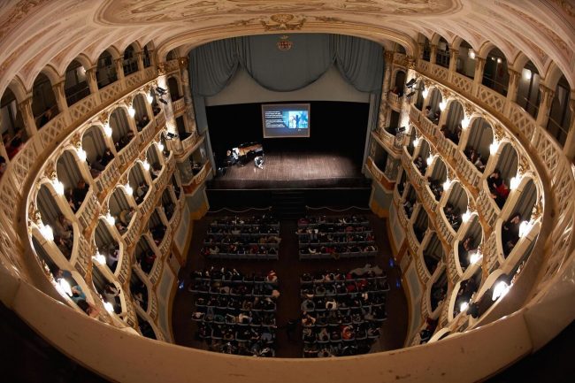 Sartorelli-Teatro-Lauro-Rossi2_preview-650x433