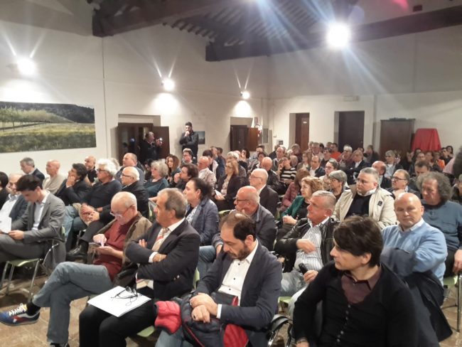 cittadini-in-cammino-abbadia-di-fiastra1-650x488