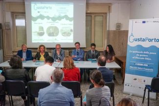 conferenza-presentazione-gustaporto-civitanova-FDM-2-325x217