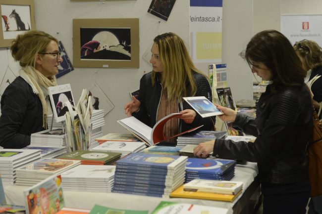 fiera-delleditoria-inaugurazione-macerata-ff-6-650x433