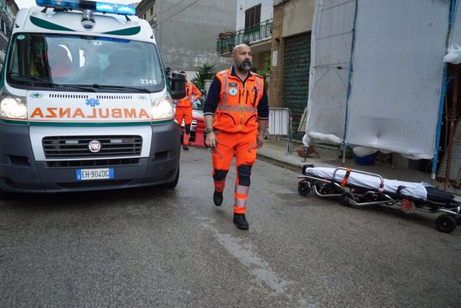 incidente-cantiere-via-vela-civitanova-FDM-1-650x434