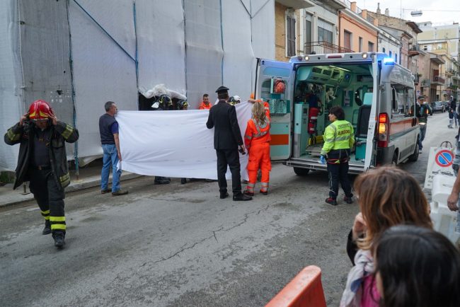 incidente-cantiere-via-vela-civitanova-FDM-7-650x434