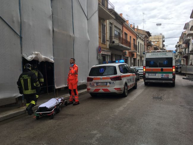incidente-impalcatura-via-vela-civitanova