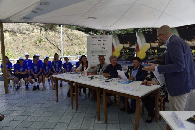 Conferenza-stampa-21-650x434