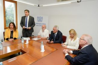 Confindustria_AmbasciatoreBulgaria_FF-4-325x217