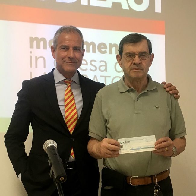Consegna-assegno-La-Rondinella-manuel-seri