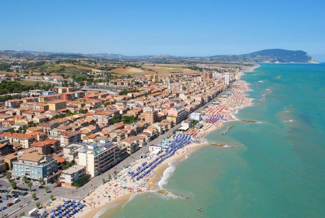 Porto-Recanati-e-il-Conero