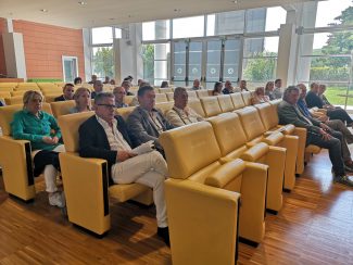 cosmari-assemblea-5-325x244