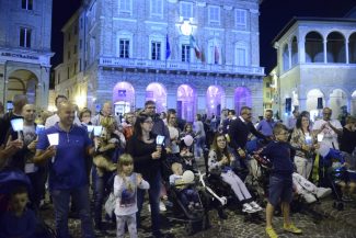 fiaccolata-disabili22-325x217