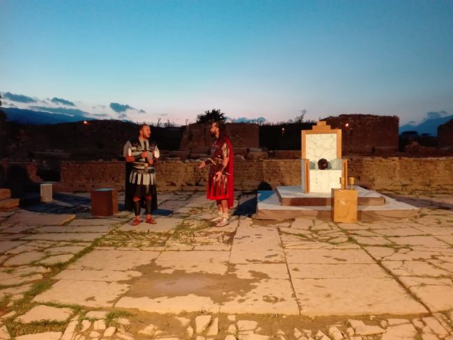 9_Un-momento-dello-spettacolo_IMG_20180727_202326-650x488