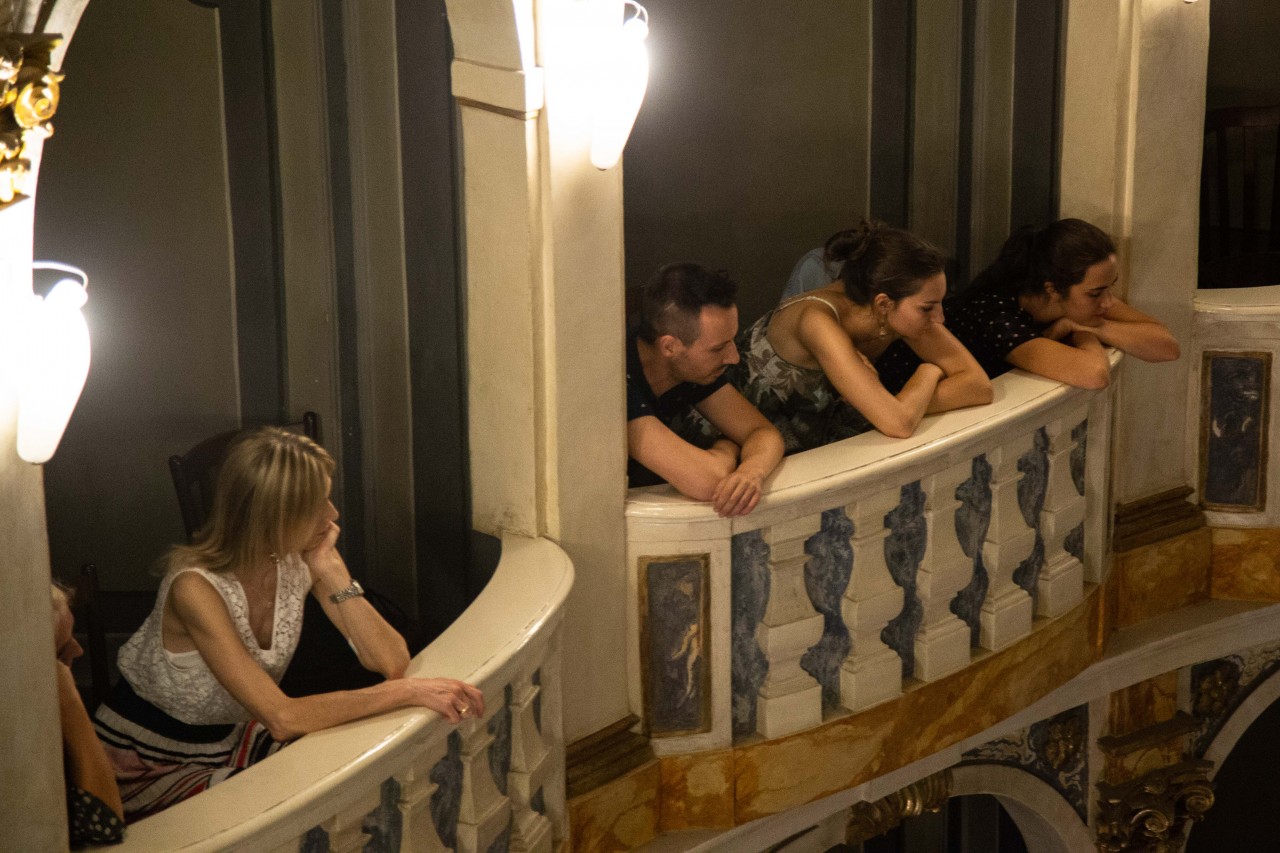 We-Can-Be-Waves-spettacolo-teatrale-opera-2018-lauro-rossi-foto-ap-20