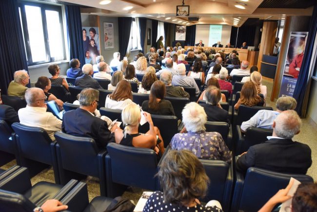 presentazione-libro-alberto-pistilli-bcc-civitanova-FDM-11-650x434