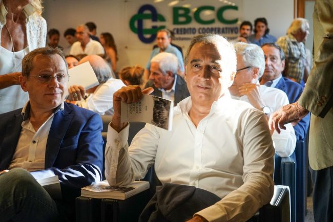 presentazione-libro-alberto-pistilli-cognigni-pres-fiorentina-bcc-civitanova-FDM-2-650x434