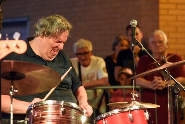 unestate-in-jazz-commercianti-centro-massimo-manzi-civitanova-FDM-2-650x434